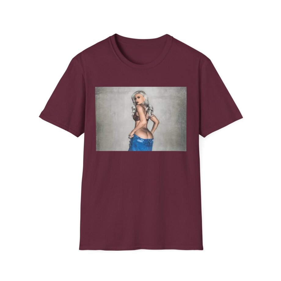 Kylie Jenner Breeks Unisex Softstyle T-Shirt