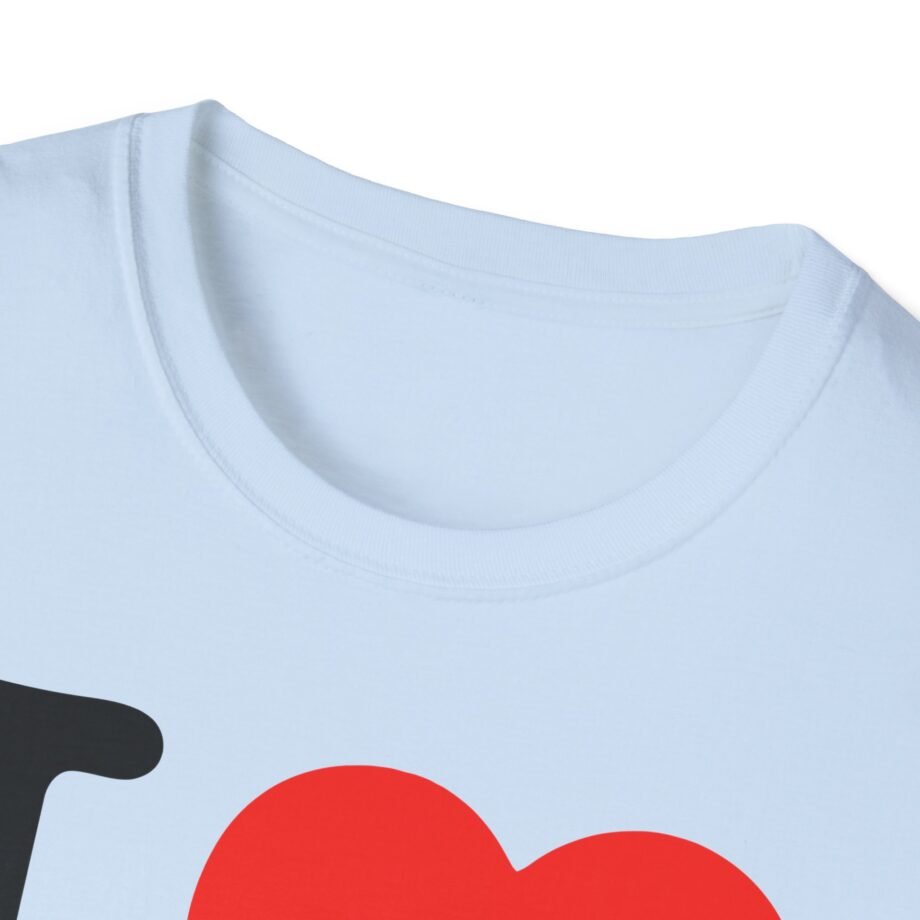 I Love NMIXX Unisex Softstyle T-Shirt