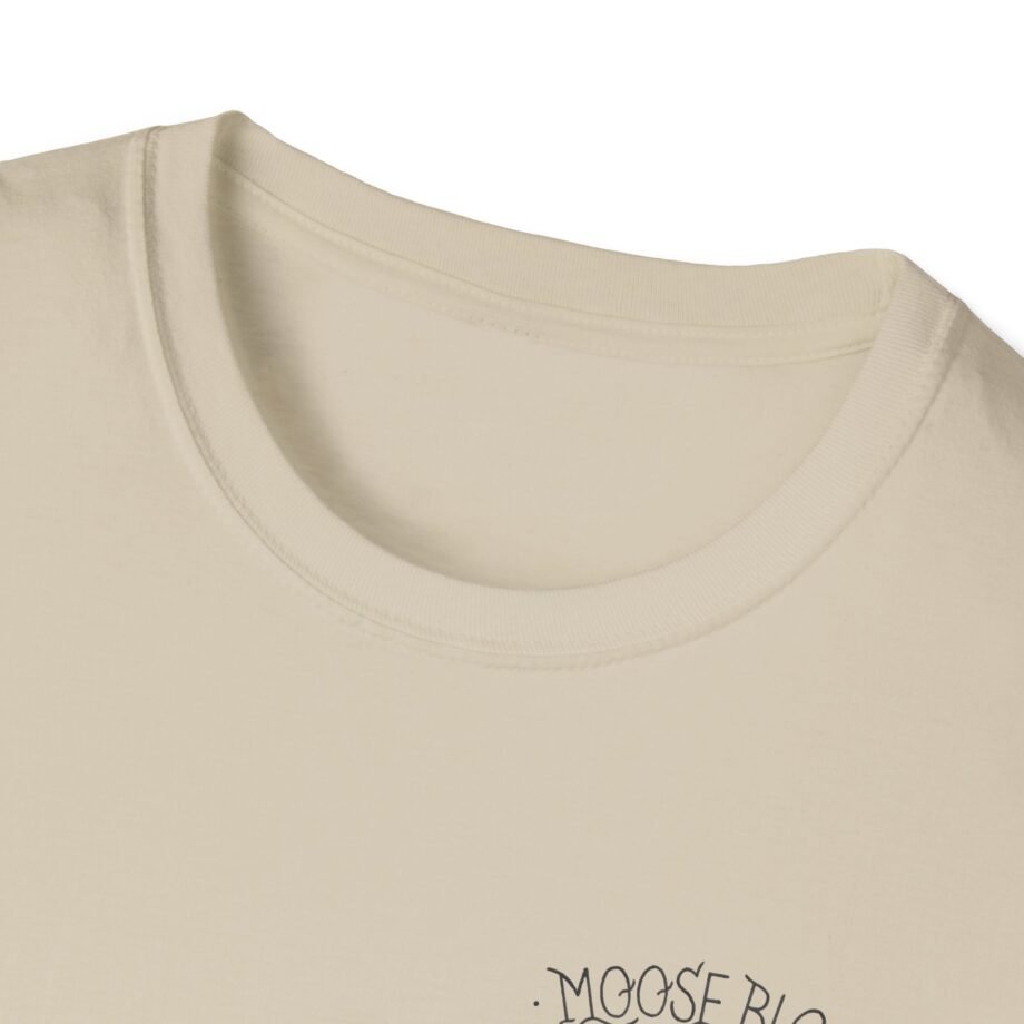 Moose Blood Traditional Tattoo Desig Unisex Softstyle T-Shirt