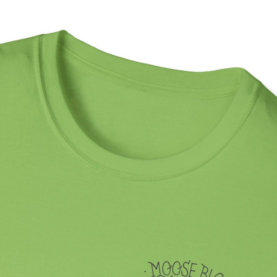 Moose Blood Traditional Tattoo Desig Unisex Softstyle T-Shirt
