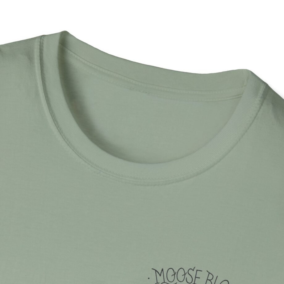 Moose Blood Traditional Tattoo Desig Unisex Softstyle T-Shirt