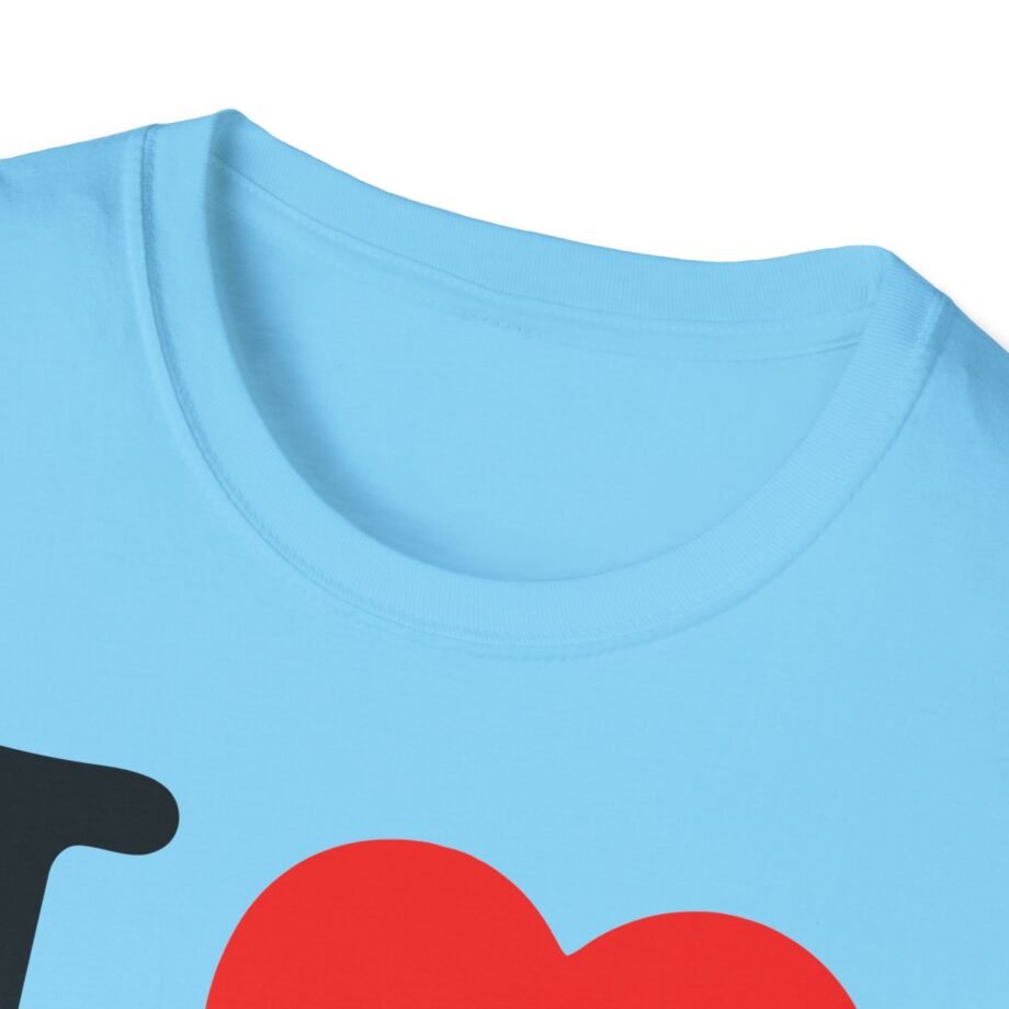 I Love NMIXX Unisex Softstyle T-Shirt
