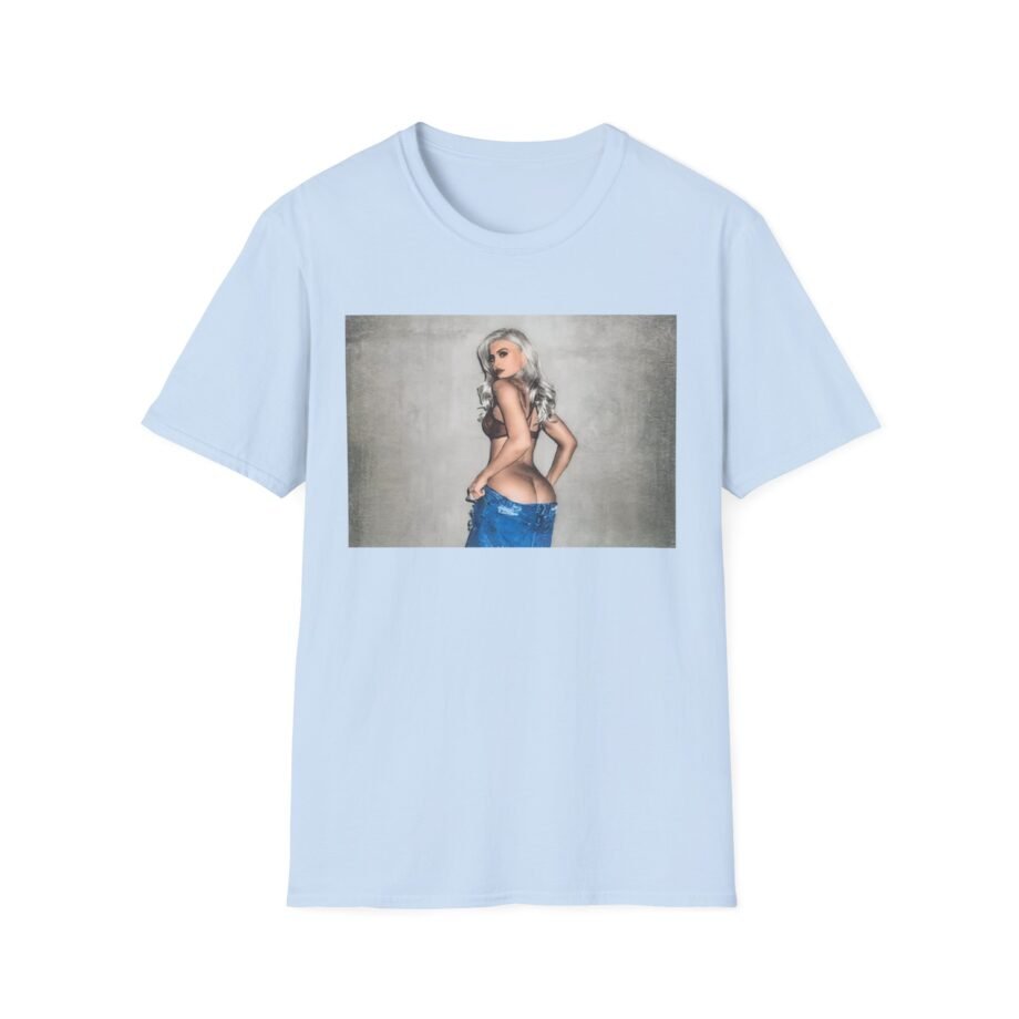 Kylie Jenner Breeks Unisex Softstyle T-Shirt