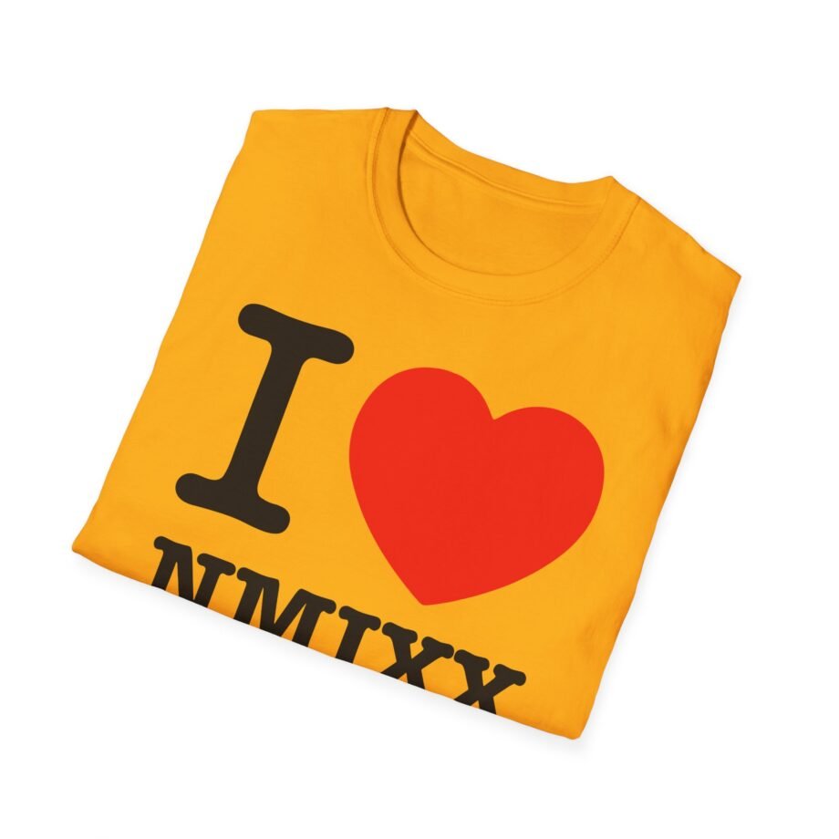 I Love NMIXX Unisex Softstyle T-Shirt