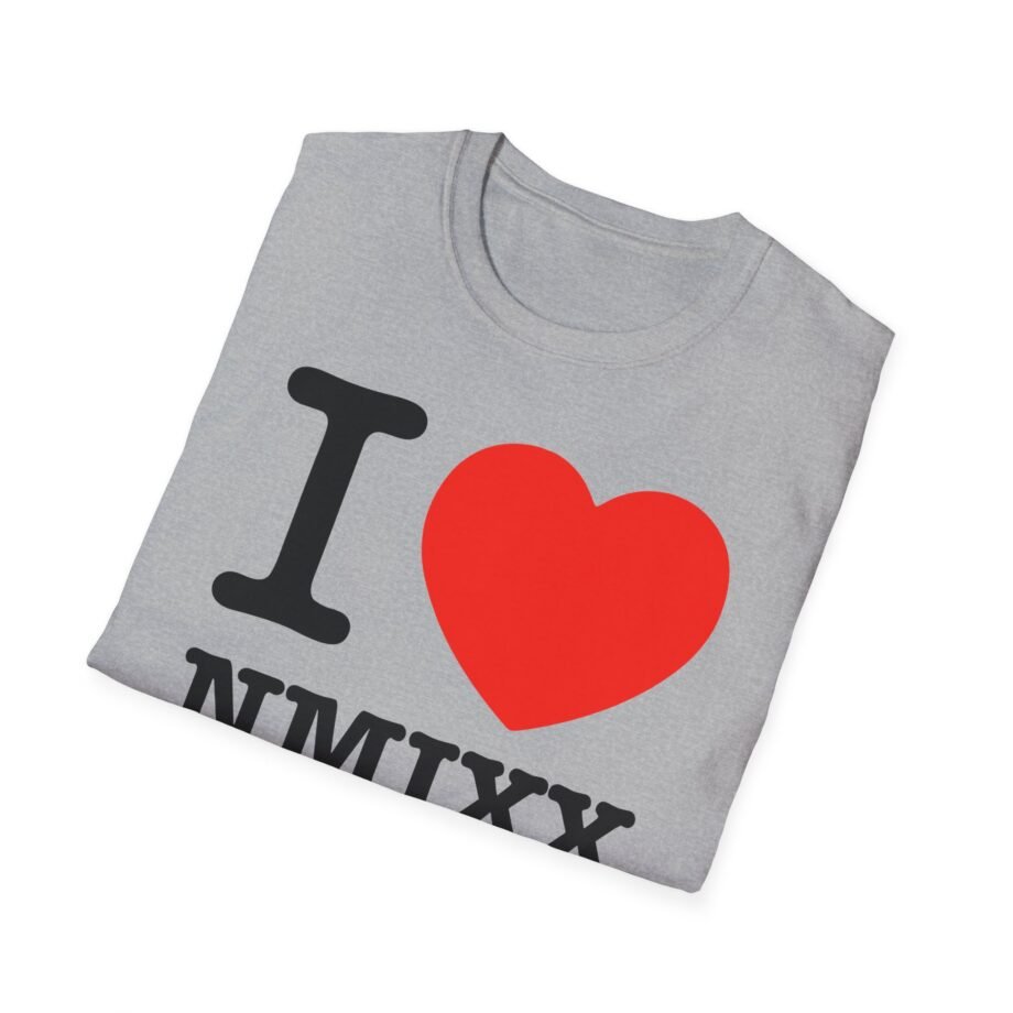 I Love NMIXX Unisex Softstyle T-Shirt
