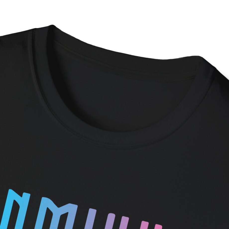 NMIXX Unisex Softstyle T-Shirt