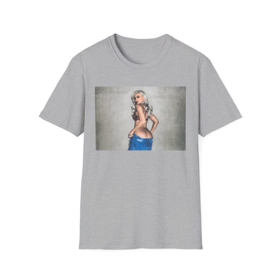Kylie Jenner Breeks Unisex Softstyle T-Shirt