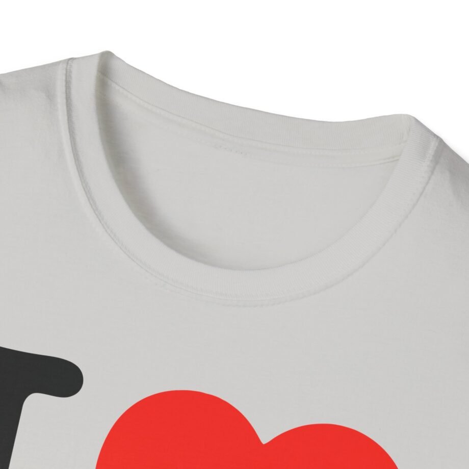 I Love NMIXX Unisex Softstyle T-Shirt