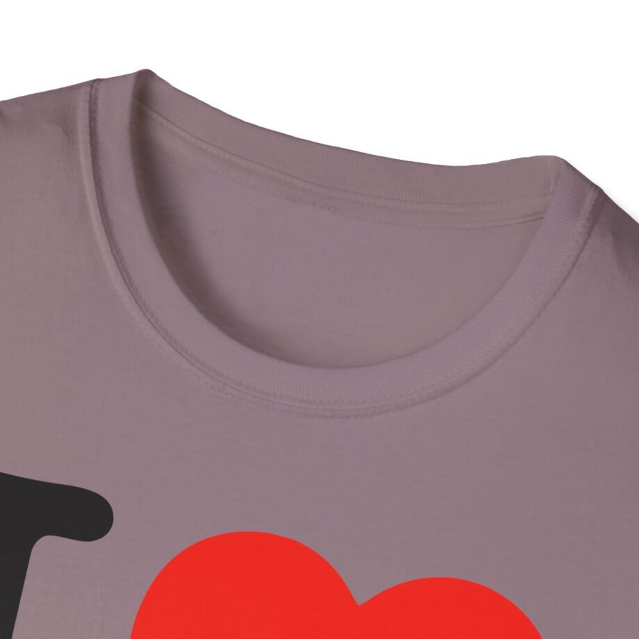 I Love NMIXX Unisex Softstyle T-Shirt