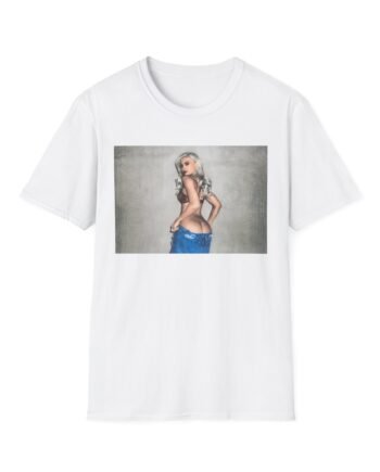 Kylie Jenner Breeks Unisex Softstyle T-Shirt