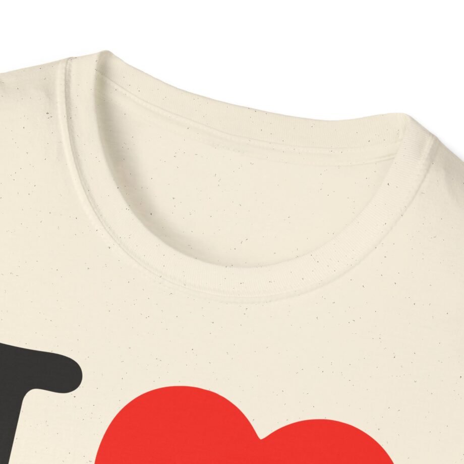 I Love NMIXX Unisex Softstyle T-Shirt