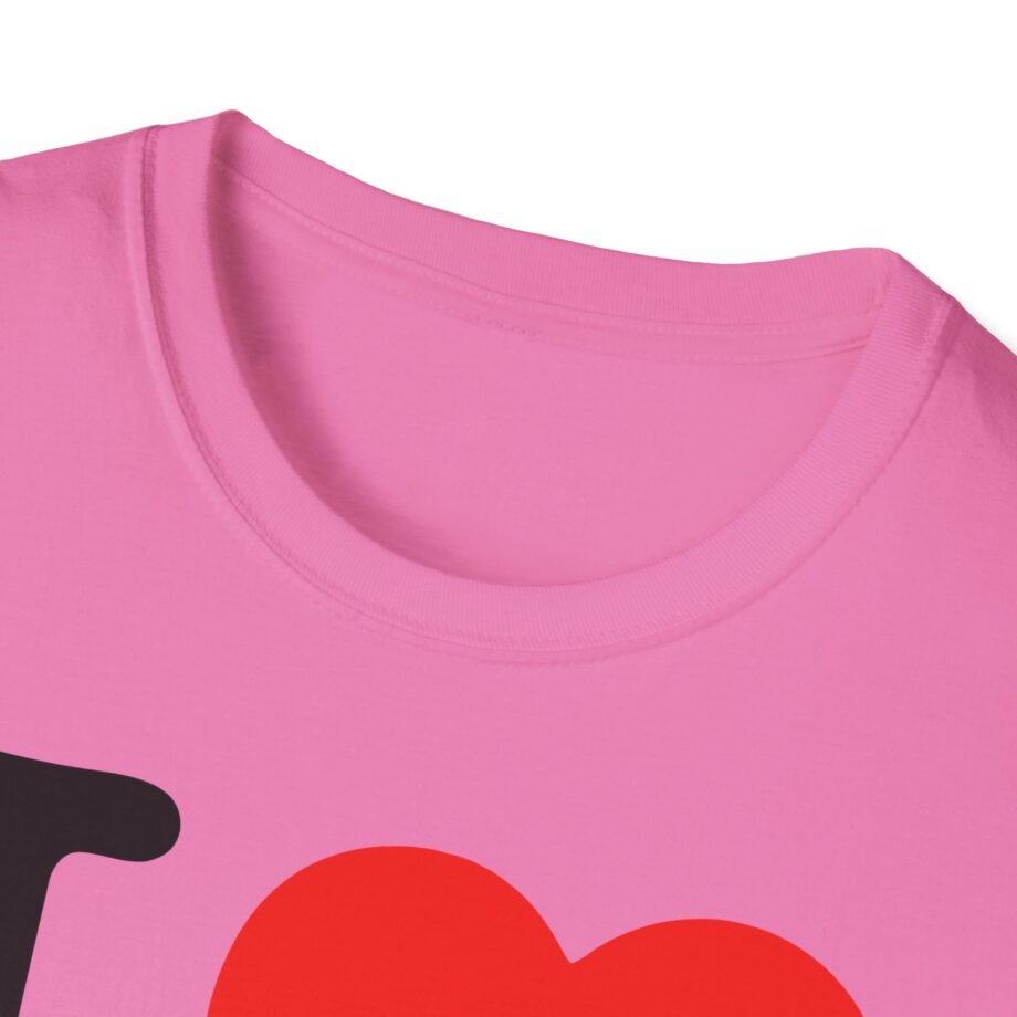 I Love NMIXX Unisex Softstyle T-Shirt