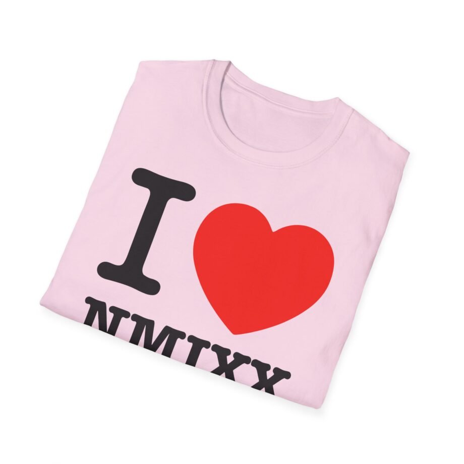 I Love NMIXX Unisex Softstyle T-Shirt