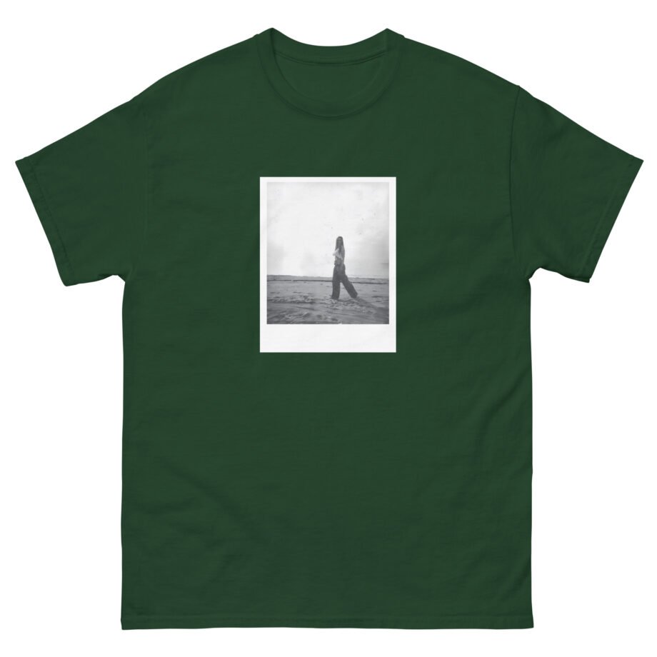 Ava Max Unisex classic tee