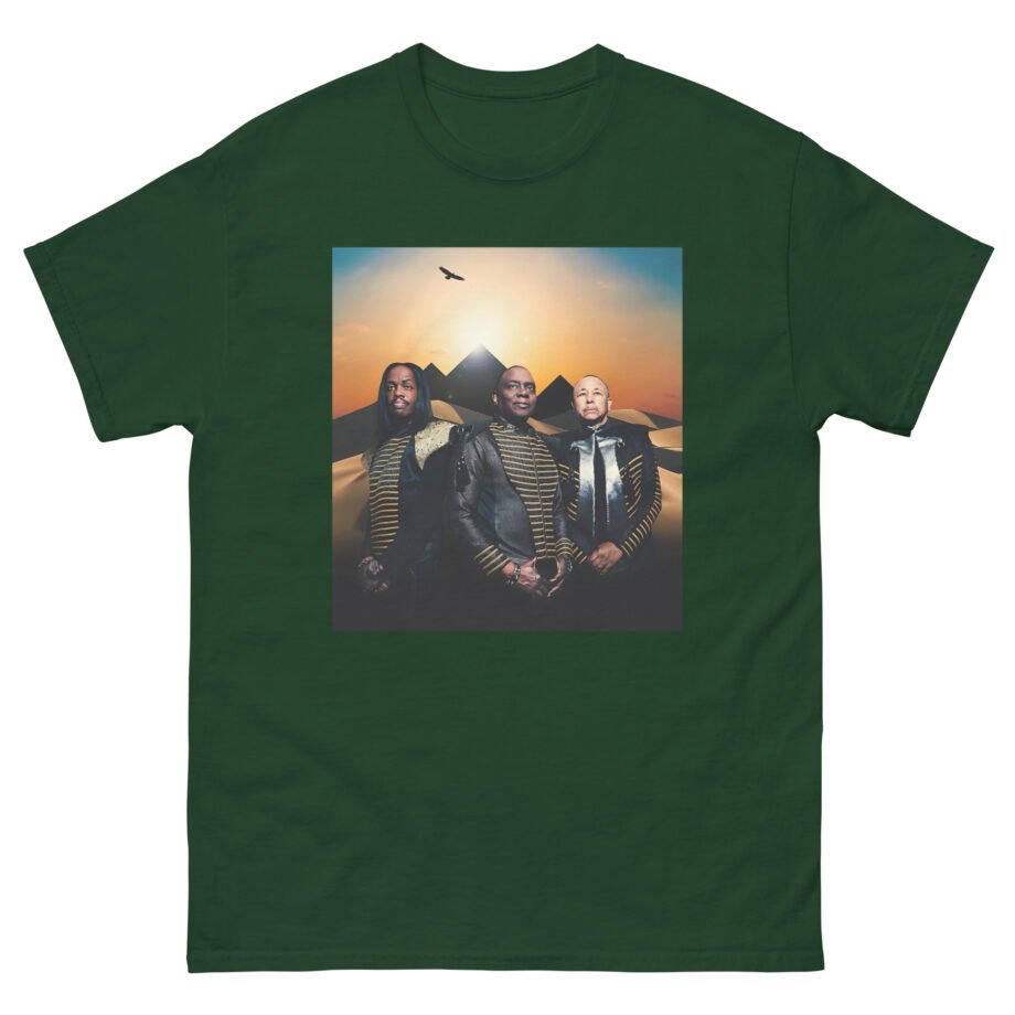 Earth Wind & Fire Photo Unisex classic tee