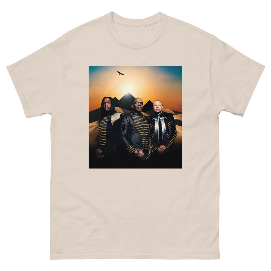 Earth Wind & Fire Photo Unisex classic tee