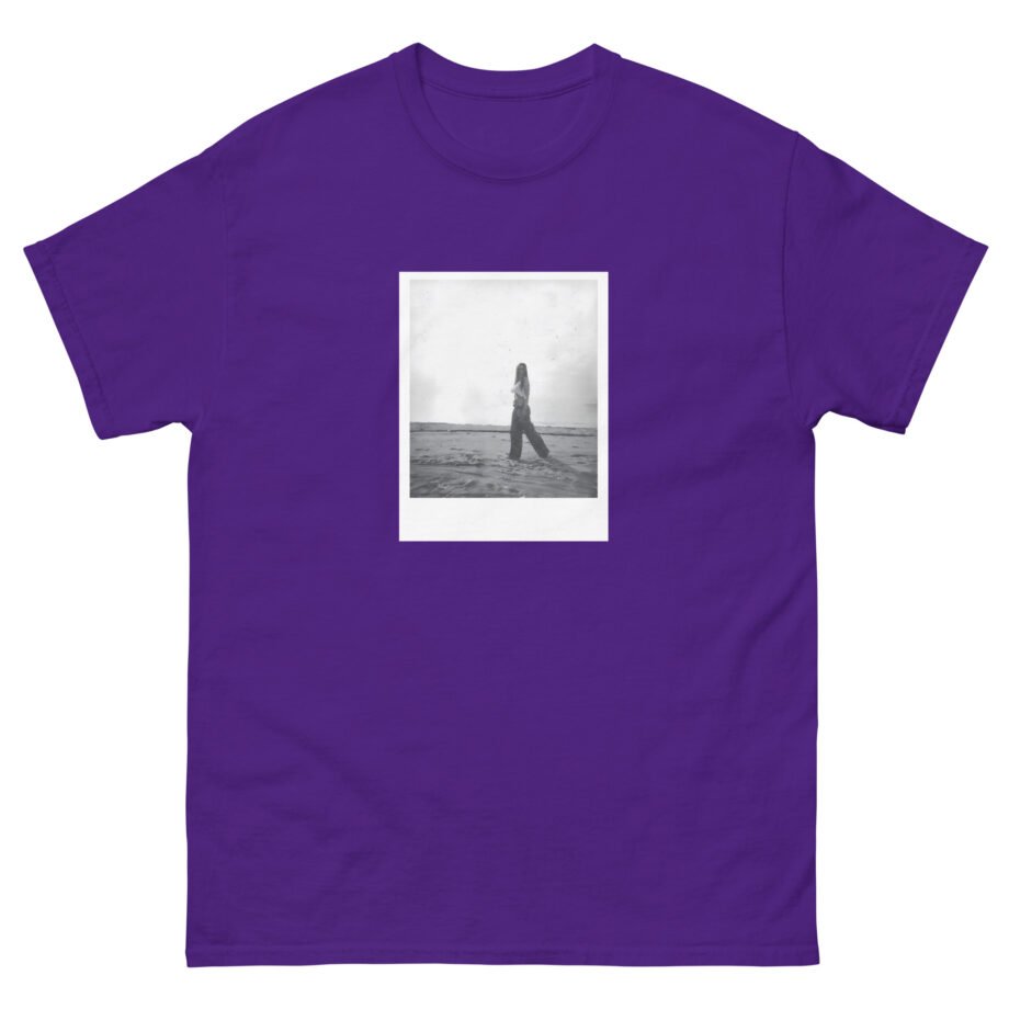 Ava Max Unisex classic tee